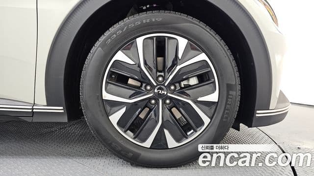 Kia EV6 Air, 2022 все фото