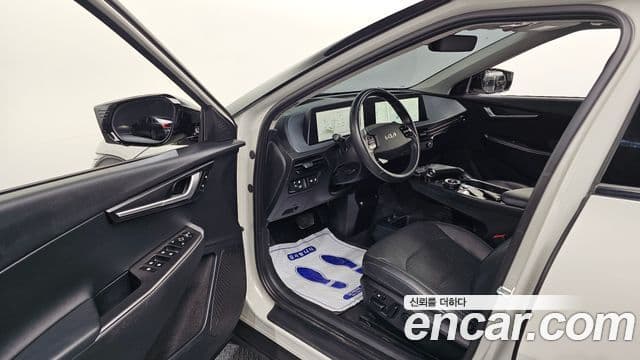 Kia EV6 Air, 2022 10