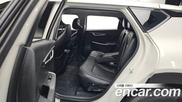 Kia EV6 Air, 2022 11