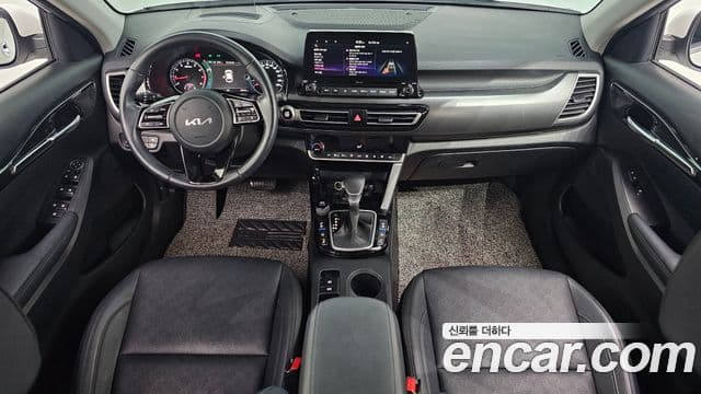 Kia Seltos Signature, 2023 7