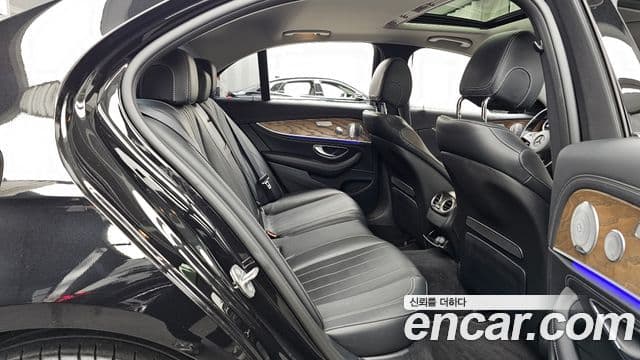 Mercedes-Benz E-класс W213 Exclusive, 2018 12
