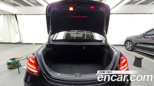 Mercedes-Benz E-класс W213 Exclusive, 2018 20