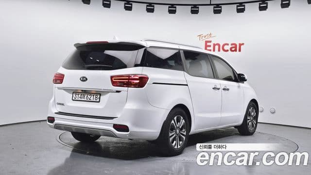 Kia The / новый New Carnival Luxury, 2019 2