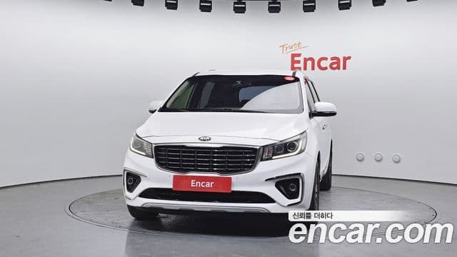 Kia The / новый New Carnival Luxury, 2019 3