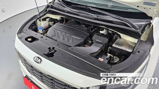 Kia The / новый New Carnival Luxury, 2019 6