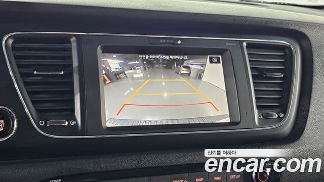 Kia The / новый New Carnival Luxury, 2019 17