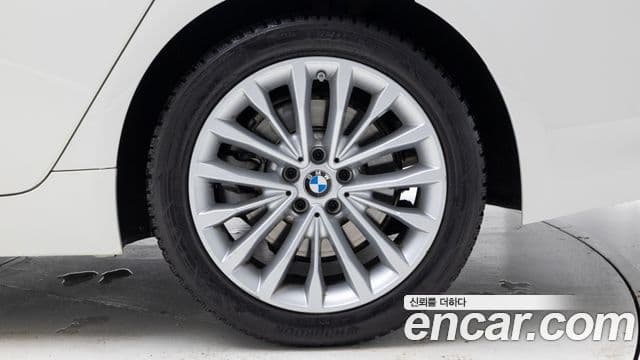 BMW 5시리즈 (G30) Luxury, 2021 все фото