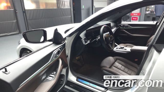 BMW 4시리즈 (G22) 420i M Sport performance Gran Coupe, 2024 10