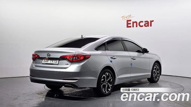 Hyundai LF Sonata Premium, 2017 2