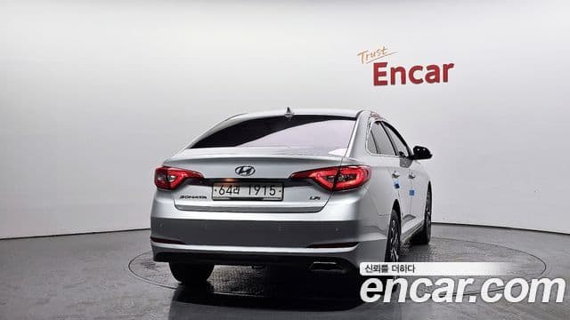 Hyundai LF Sonata Premium, 2017 4