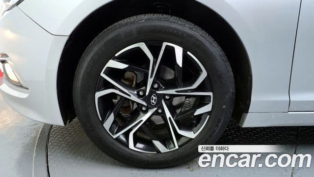 Hyundai LF Sonata Premium, 2017 все фото