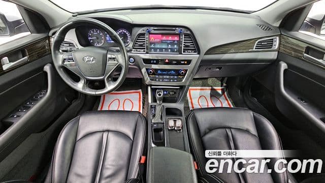 Hyundai LF Sonata Premium, 2017 7