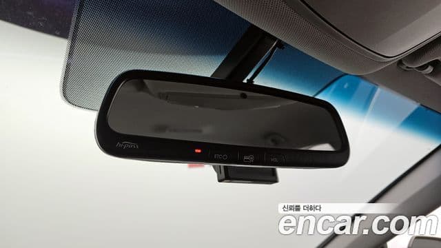 Hyundai LF Sonata Premium, 2017 19