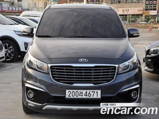 Kia All New Carnival Noblesse, 2016 3