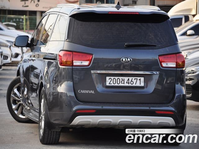 Kia All New Carnival Noblesse, 2016 все фото