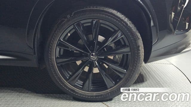 Lexus NX450h+ 2세대 F-Sport, 2022 все фото