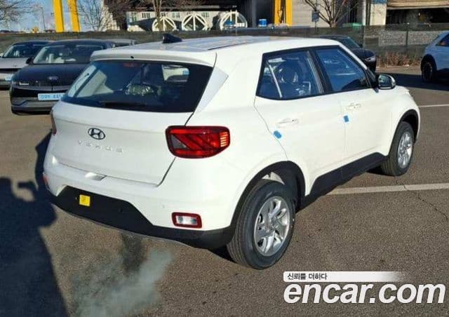 Hyundai Venue Premium, 2026 10