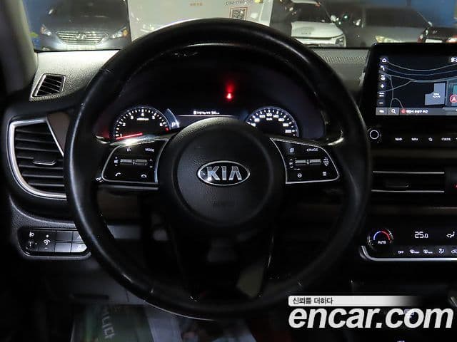 Kia Seltos Signature, 2021 8