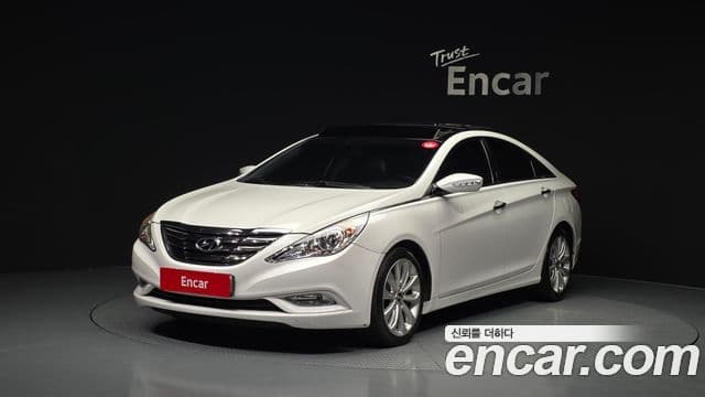 Hyundai YF Sonata топовая версия, 2010 1