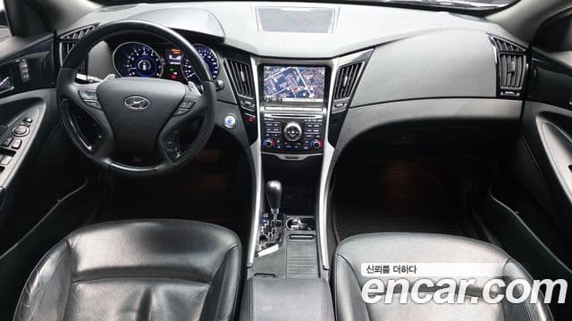 Hyundai YF Sonata топовая версия, 2010 7