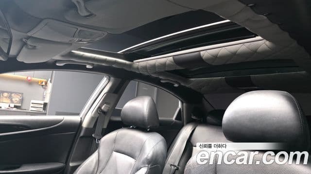 Hyundai YF Sonata топовая версия, 2010 18