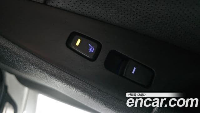 Hyundai YF Sonata топовая версия, 2010 19