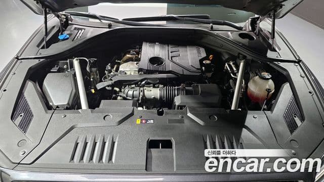 Genesis GV70, 2021 6