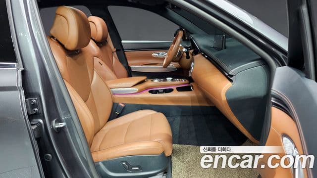 Genesis GV70, 2021 10