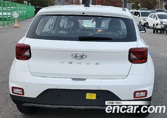Hyundai Venue Premium, 2026 3