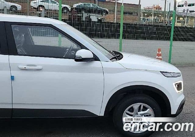 Hyundai Venue Premium, 2026 6