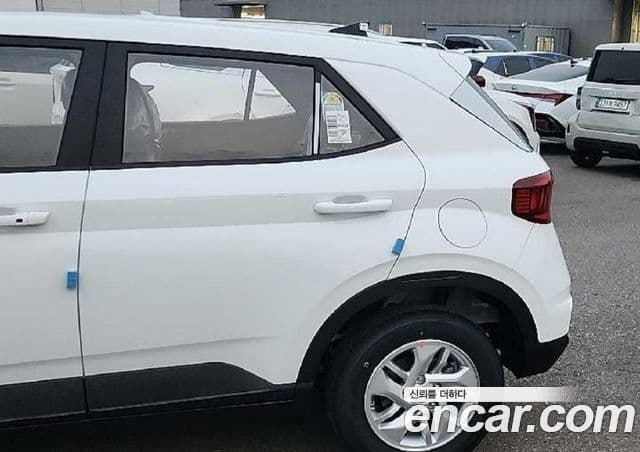 Hyundai Venue Premium, 2026 9