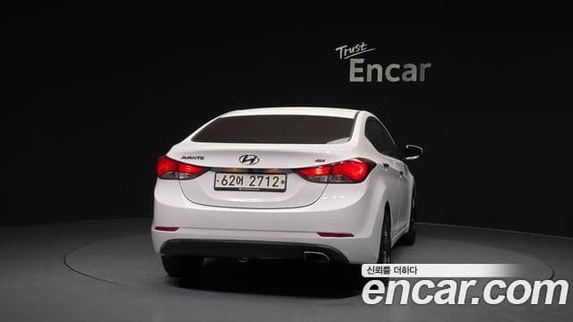 Hyundai The / новый New Avante 빌트인캠2 — базовая версия - Built-in Cam 2, 2014 4