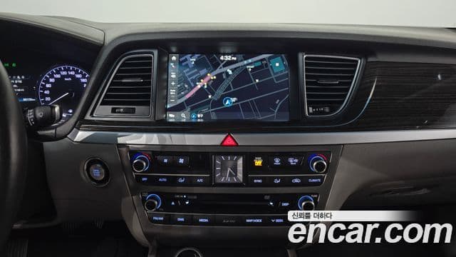 Hyundai Genesis DH Premium, 2016 15