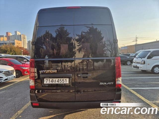 Hyundai 쏠라티 Deluxe, 2021 4