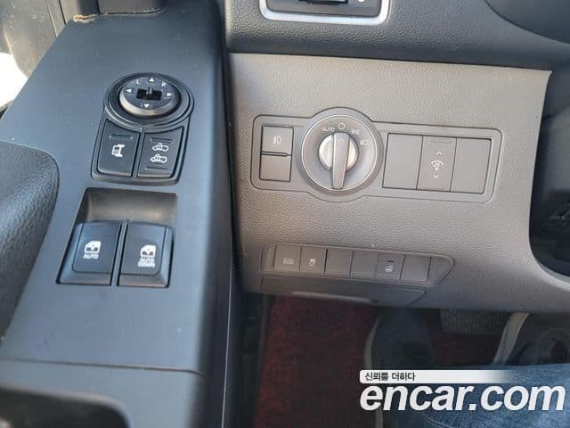 Hyundai 쏠라티 Deluxe, 2021 все фото