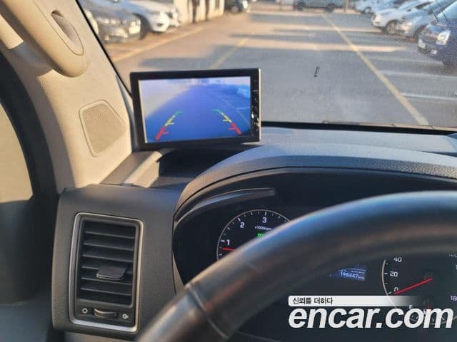 Hyundai 쏠라티 Deluxe, 2021 10