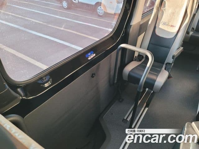 Hyundai 쏠라티 Deluxe, 2021 14