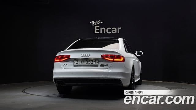 Audi New A4 B8, 2015 4