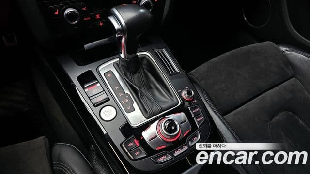 Audi New A4 B8, 2015 9