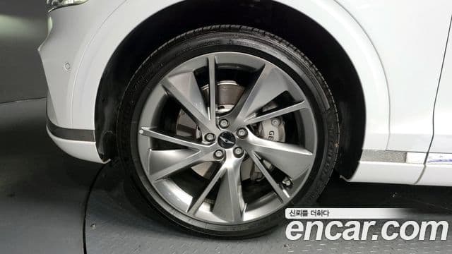 Genesis GV70, 2025 все фото