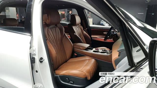 Genesis GV70, 2025 10