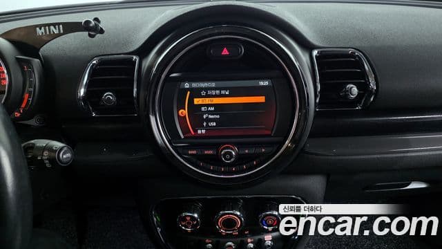 Mini Cooper 클럽맨 2세대, 2019 14