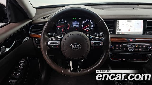 Kia All New K7 Prestige, 2016 13