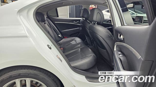 Genesis G70 Advanced, 2019 12