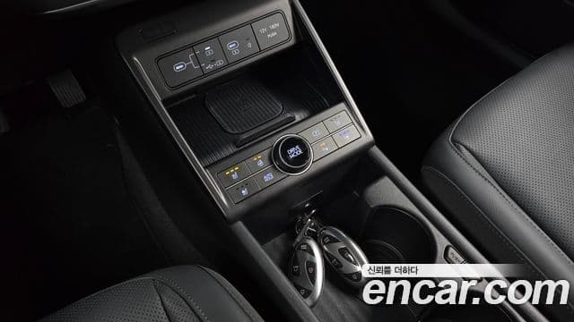 Hyundai Kona гибрид (SX2) Inspiration, 2024 18