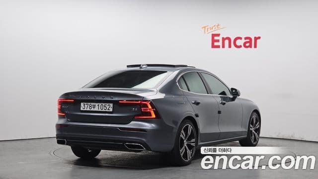 Volvo S60 3세대 T5 Inscription, 2020 2