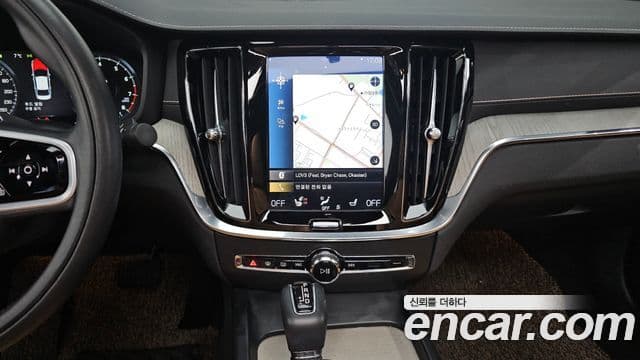 Volvo S60 3세대 T5 Inscription, 2020 14