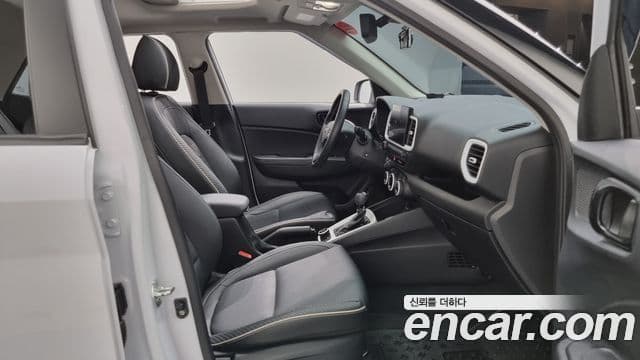 Hyundai Venue 1.6 Flux, 2020 10