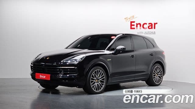 Porsche Cayenne (PO536) 3.0 E-гибрид, 2021 1