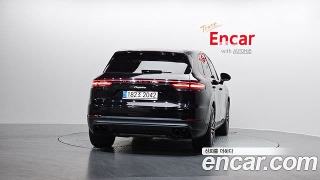 Porsche Cayenne (PO536) 3.0 E-гибрид, 2021 4